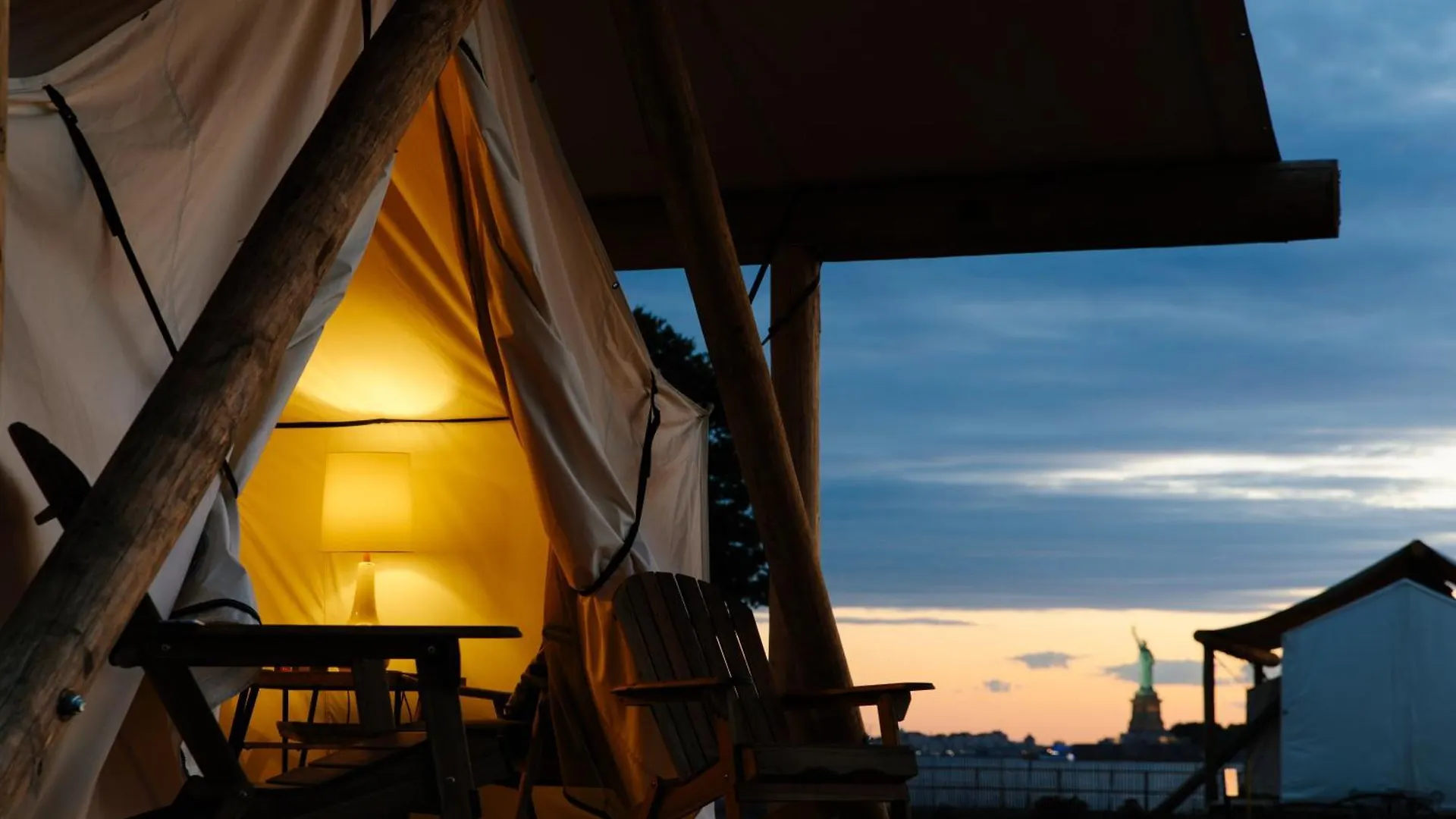 Collective Retreats Governors Island New York 4*,  United States