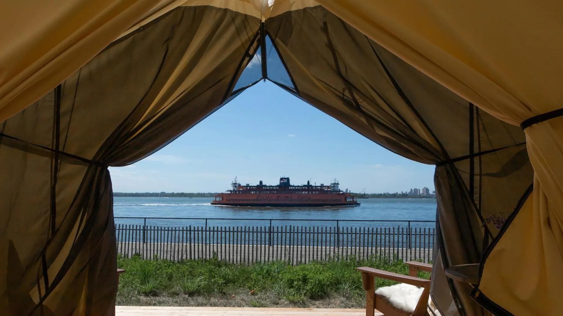 Collective Retreats Governors Island Нью-Йорк 4*,